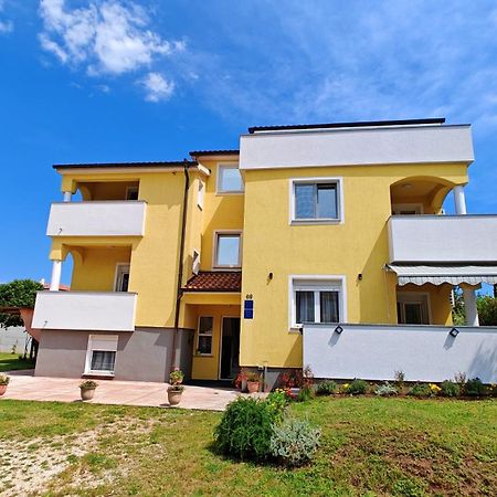 Villa Antonia Medulin Buitenkant foto